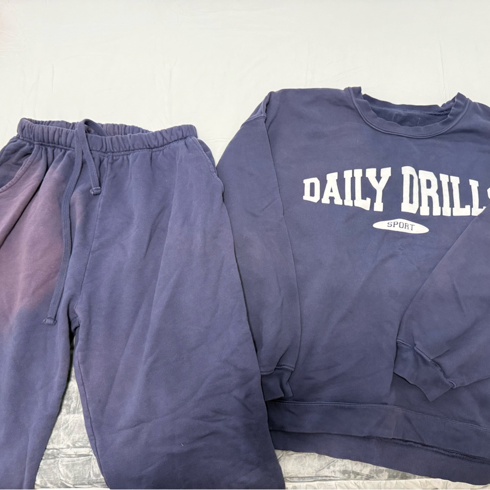 Daily Drills Navy Sweatset